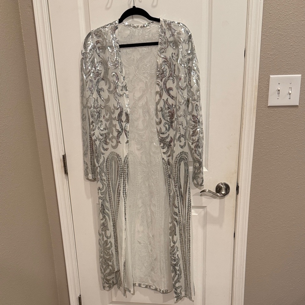 Elegant Silver Embellished with Sequins Long Cardigan